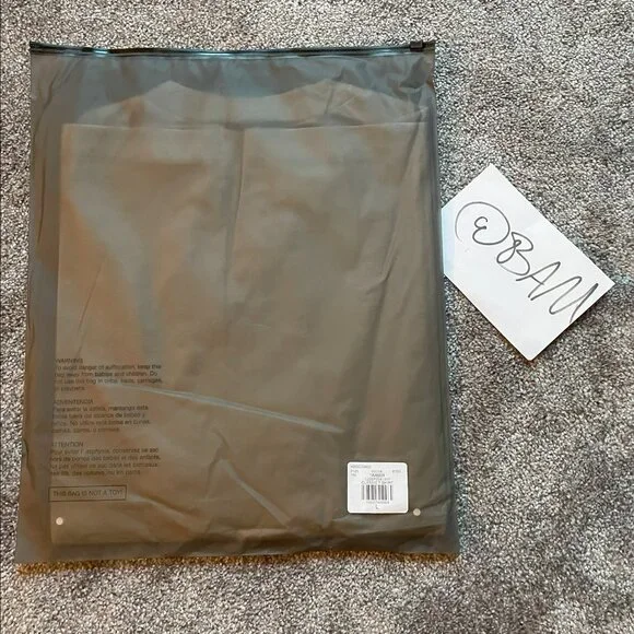 FOG - Fear of God Essentials / Timber T-Shirt - (READ DESCRIPTION) - Picture 8 of 8